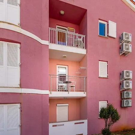 Mit Klima, Wifi, Balkon Nur 350 Meter Zum Apartment Baska (Krk)