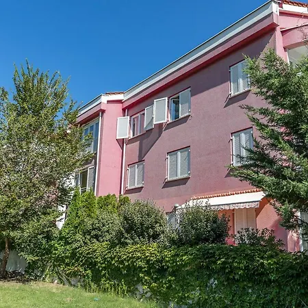 Mit Klima, Wifi, Balkon Nur 350 Meter Zum *